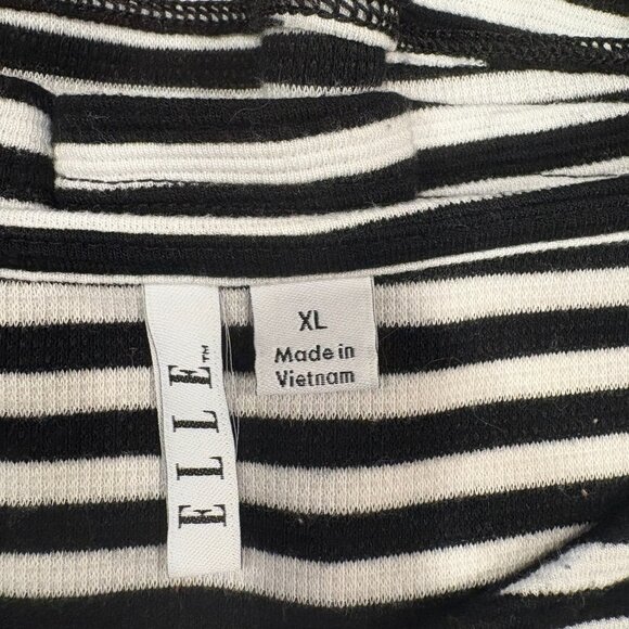 Adorable Peplum Top by Elle - Picture 3 of 4